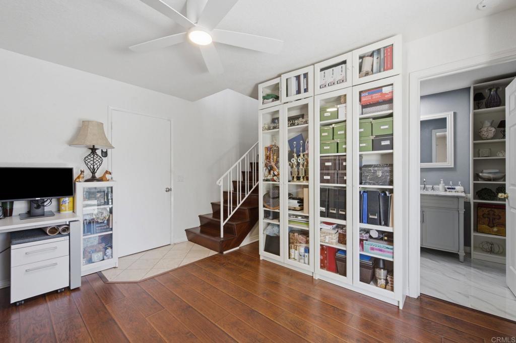 10629 Meadow Glen Way E Property Photo 26