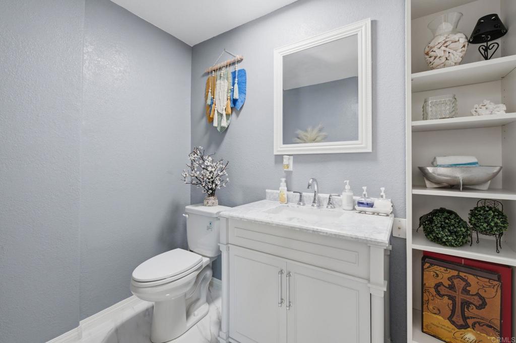 10629 Meadow Glen Way E Property Photo 33