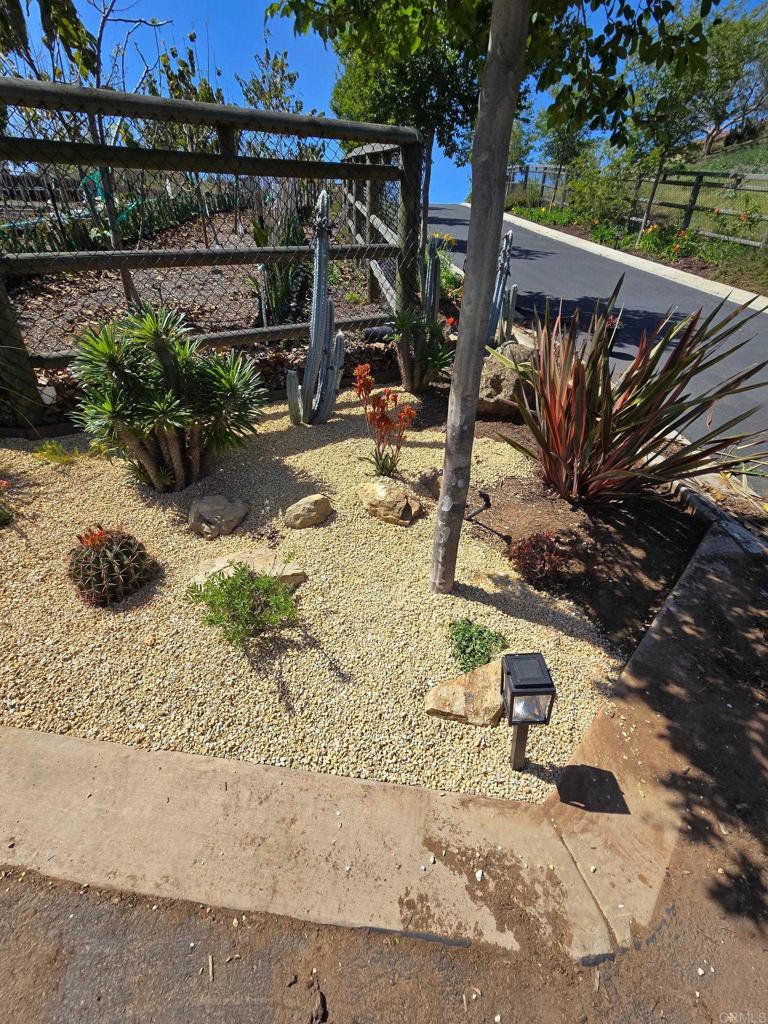 3752 Monserate Place Property Photo 7