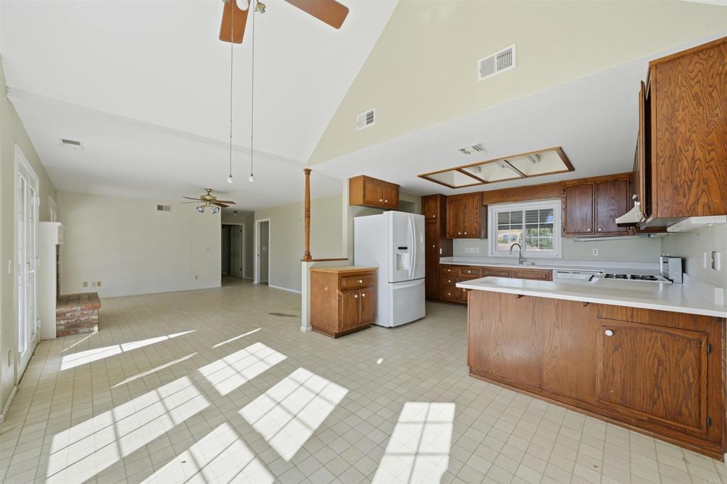 11955 Sky View Drive Property Photo 14
