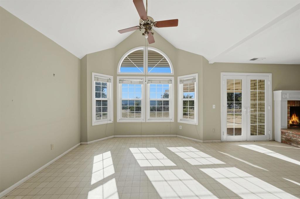 11955 Sky View Drive Property Photo 25
