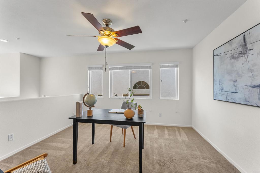 2462 Bear Rock Gln Property Photo 19