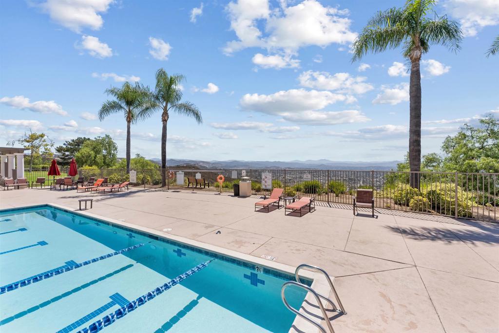 2462 Bear Rock Gln Property Photo 62