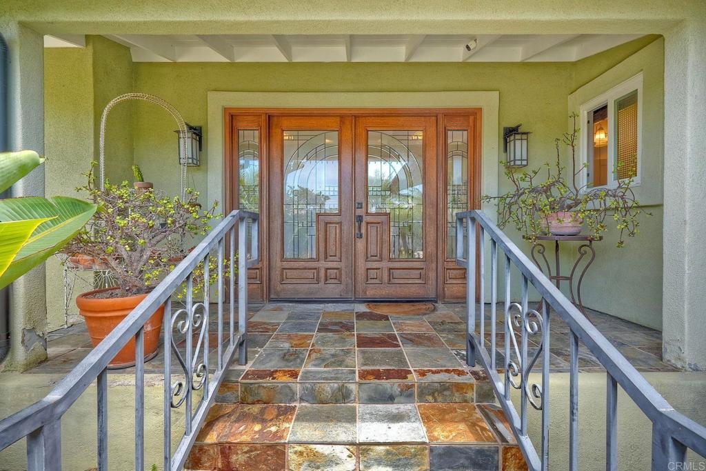 3480 Charter Oak Road Property Photo 2