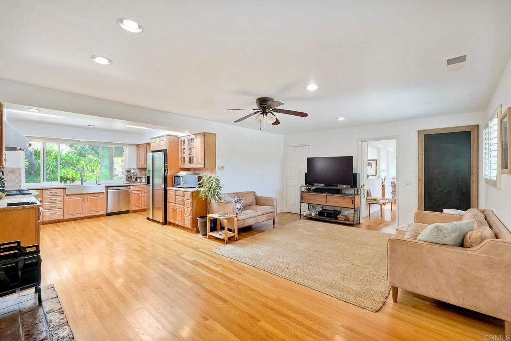 3480 Charter Oak Road Property Photo 11
