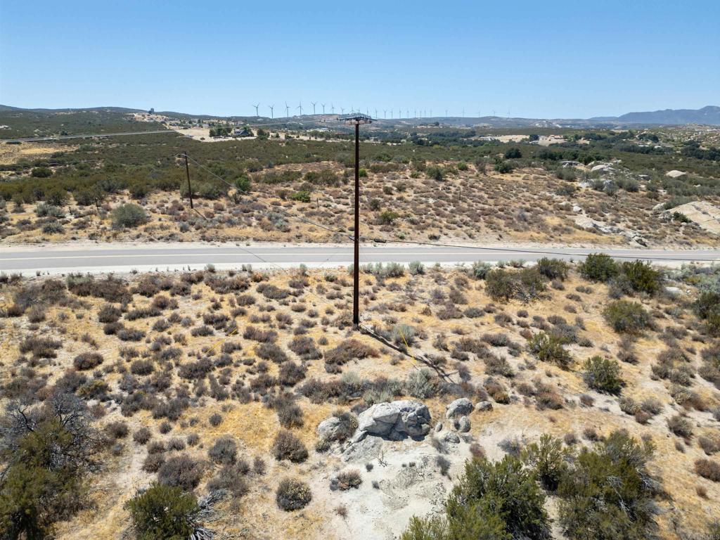 2655 Ribbonwood Road Property Photo 20
