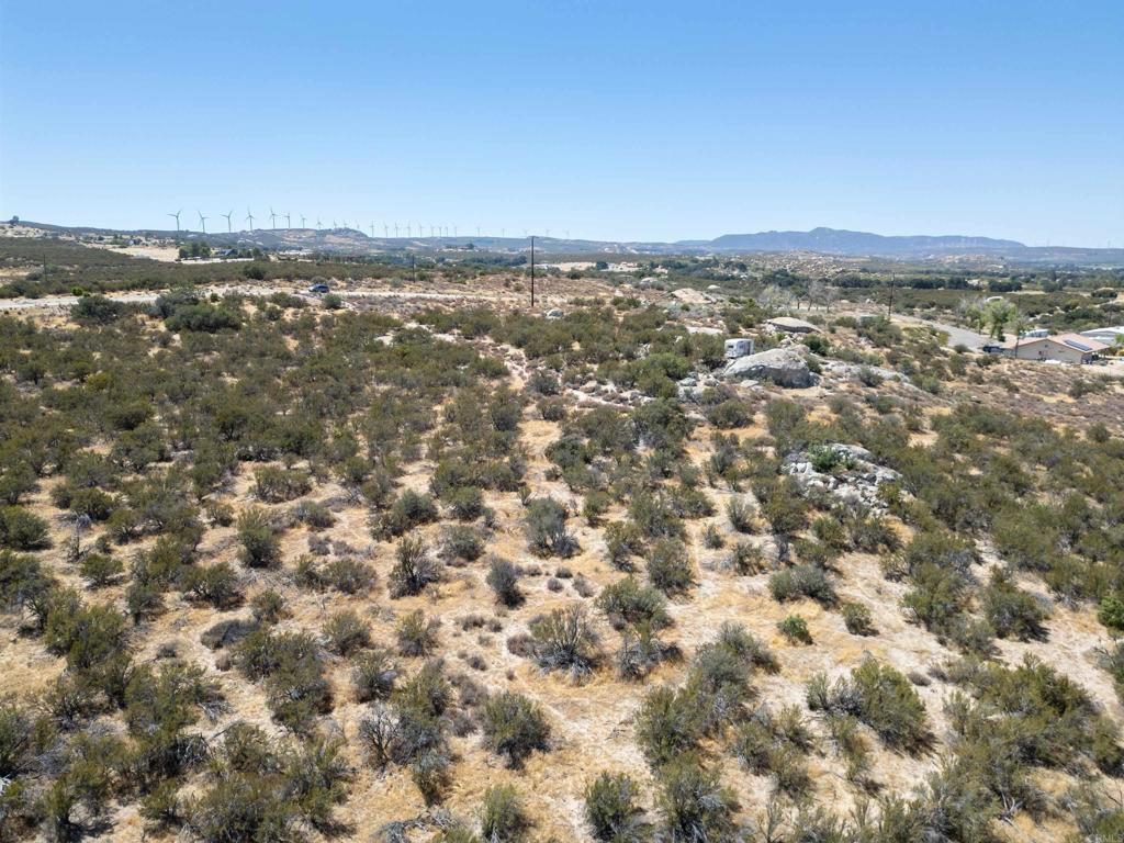 2655 Ribbonwood Road Property Photo 28