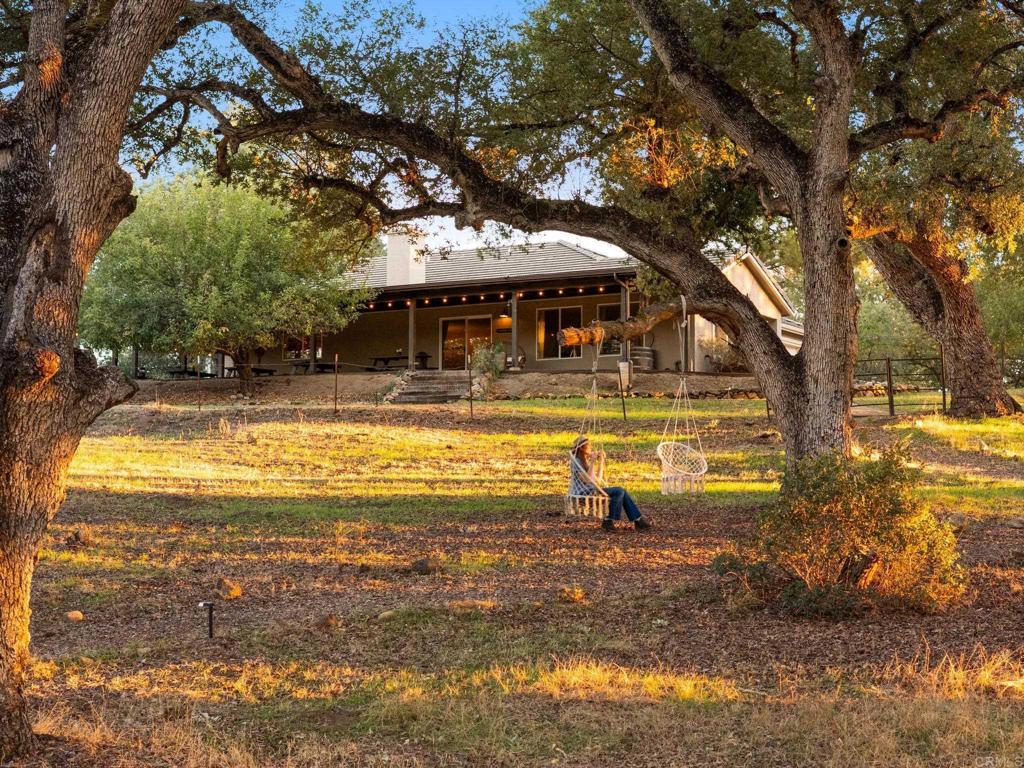 25258 Black Canyon Road Property Photo 44