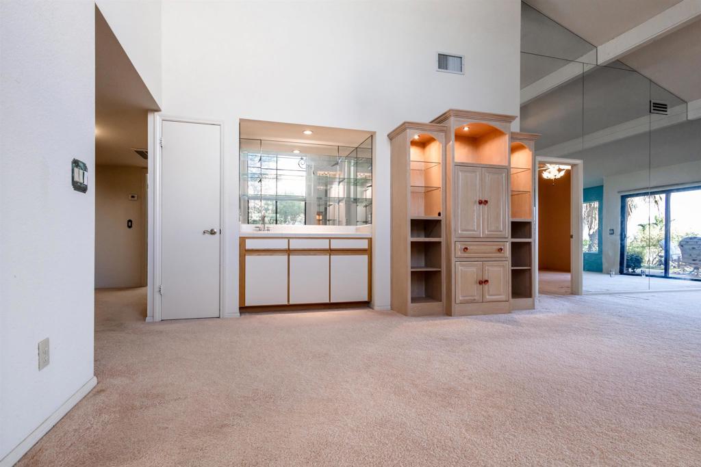 4683 Desert Vista Drive Property Photo 5
