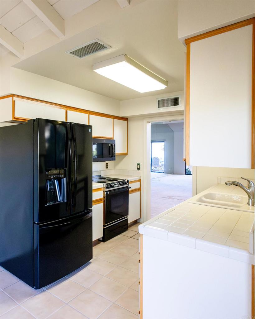 4683 Desert Vista Drive Property Photo 10