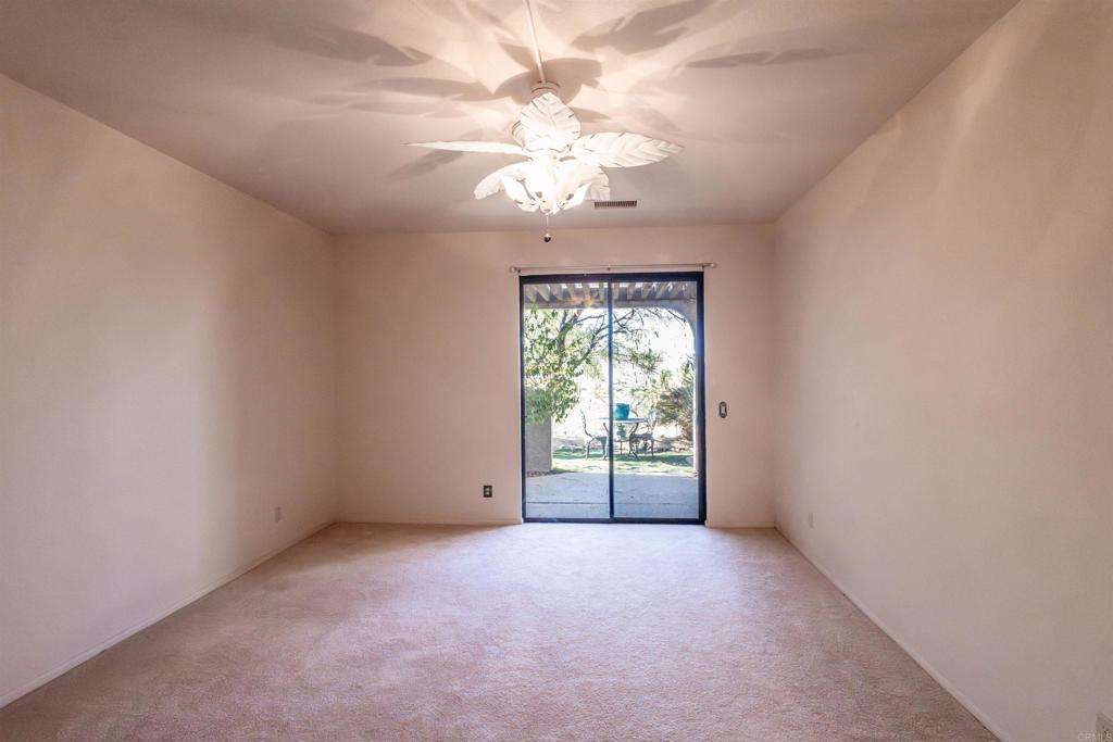 4683 Desert Vista Drive Property Photo 12