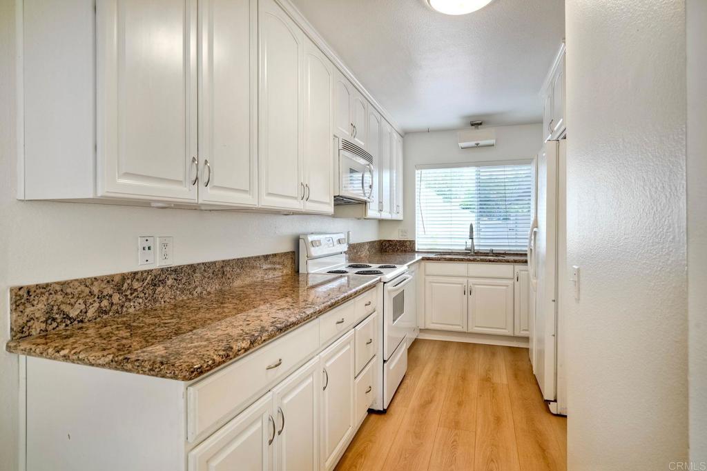 17346 Ruette Abeto Property Photo 14