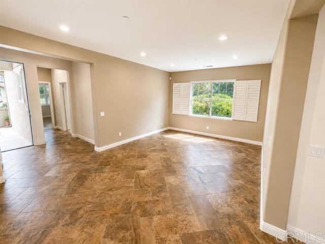 1247 Bellingham Dr Property Photo 10