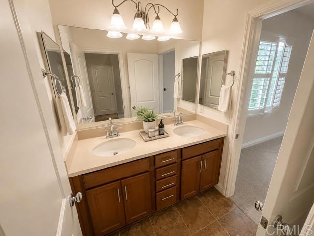 1247 Bellingham Dr Property Photo 23