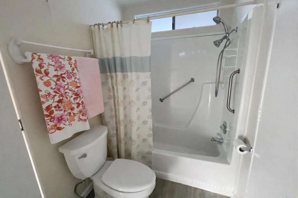 8975 Lawrence Welk Drive Spc 2 Property Photo 14