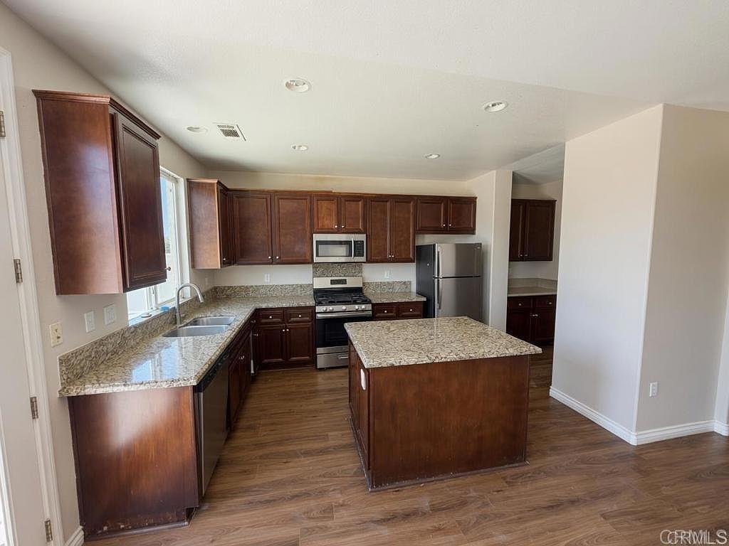 367 Shining Rock Property Photo 3