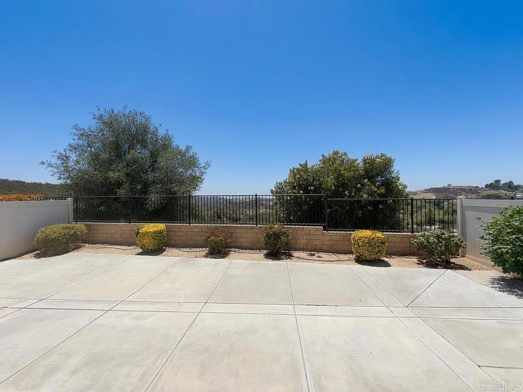367 Shining Rock Property Photo 23