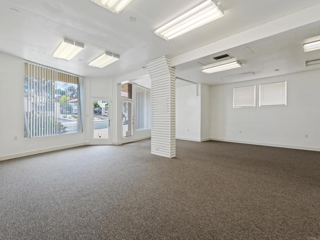 7940 La Mesa Boulevard Property Photo 3