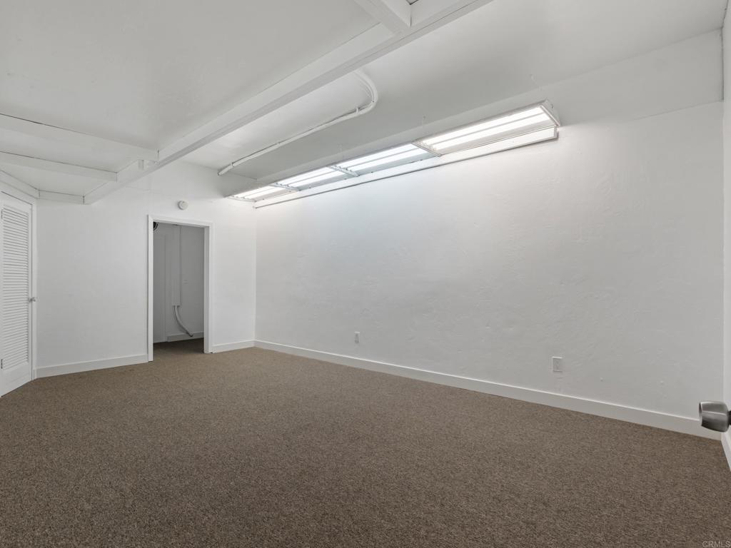 7940 La Mesa Boulevard Property Photo 7