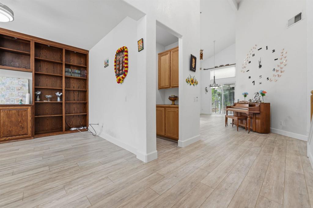 46145 Via La Colorada Property Photo 7