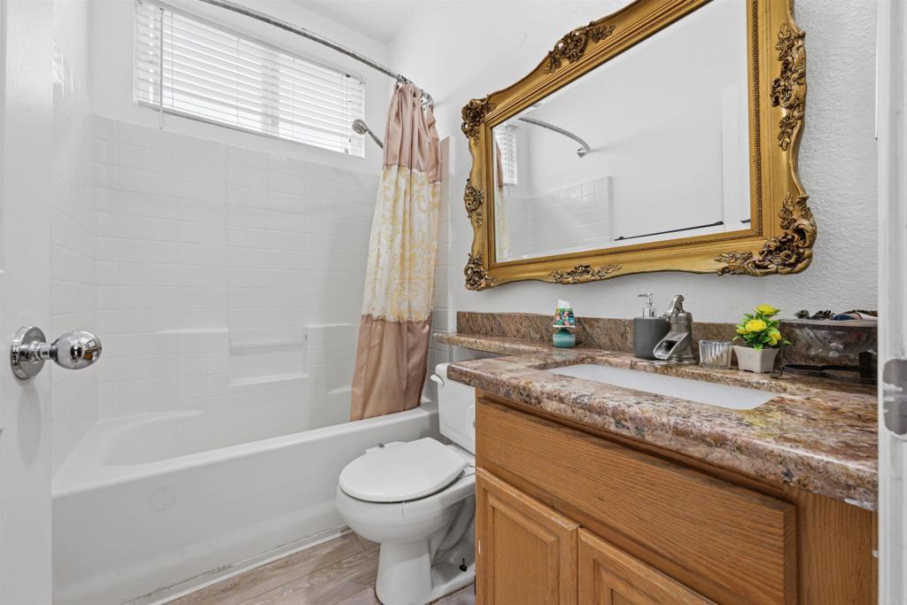 46145 Via La Colorada Property Photo 9