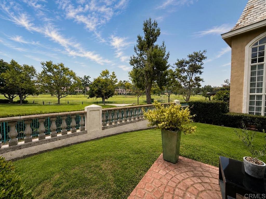 7487 Via De Fortuna Property Photo 24