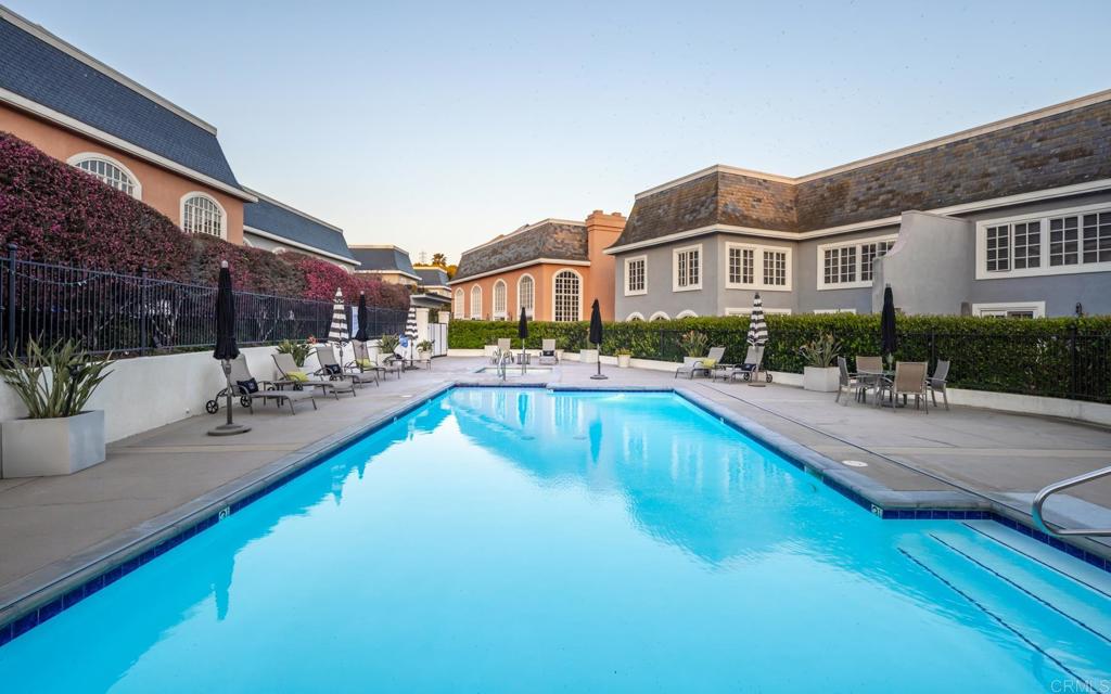 7487 Via De Fortuna Property Photo 28