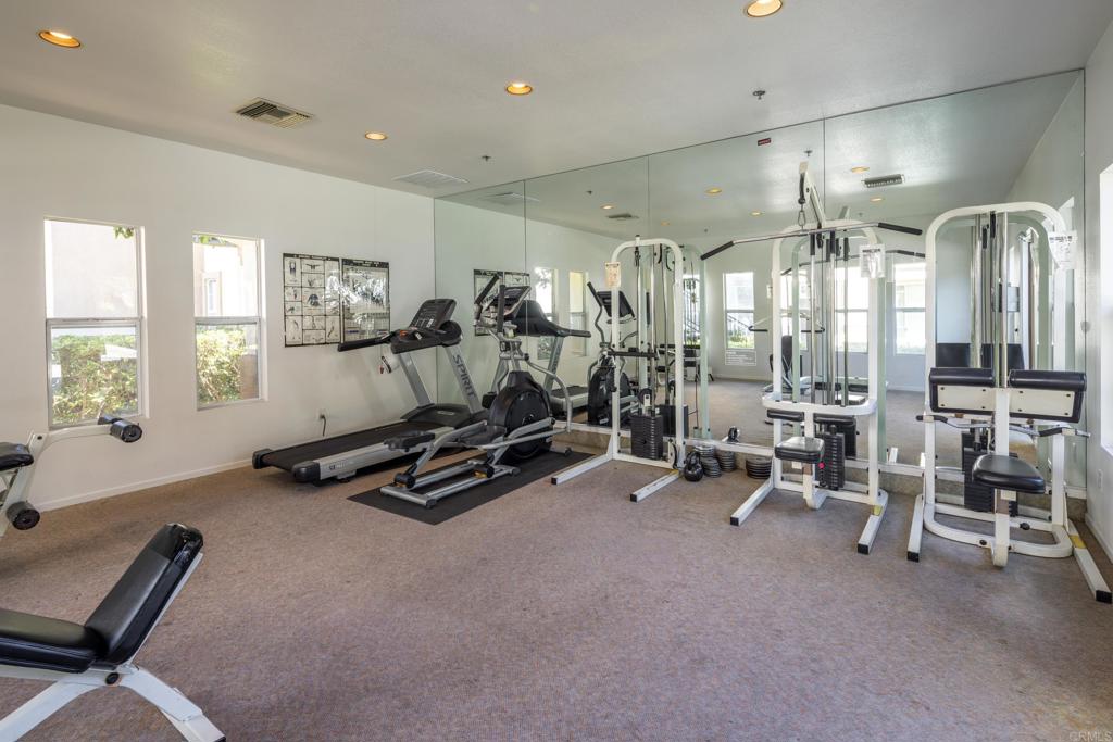 10810 Sabre Hill Dr. 175 Property Photo 16