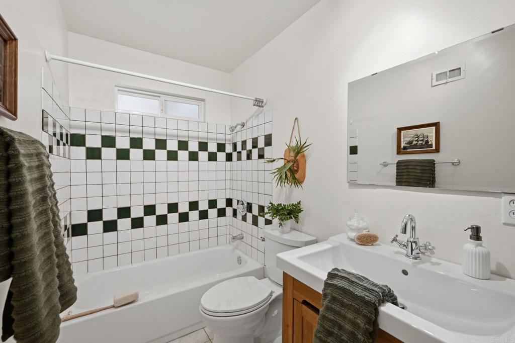755 Peggy Drive Property Photo 16