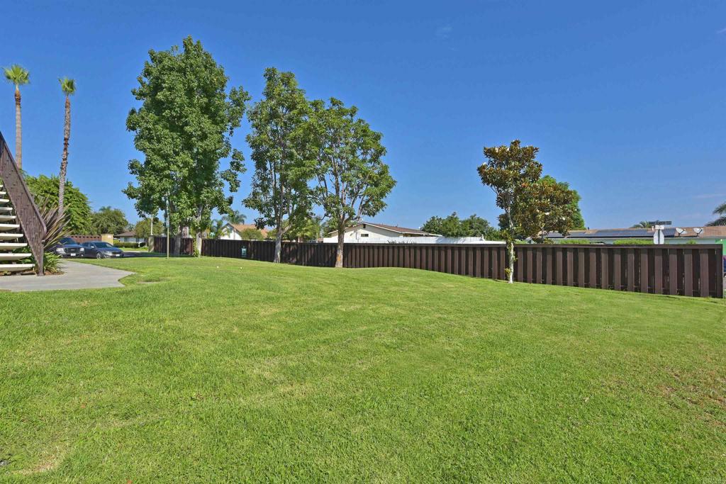 156 Avenida Descanso C Property Photo 30