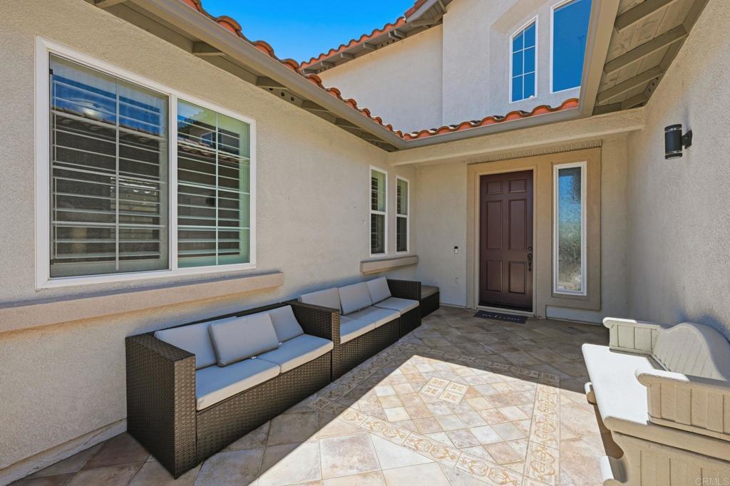 41645 Cypress Point Way Property Photo 5