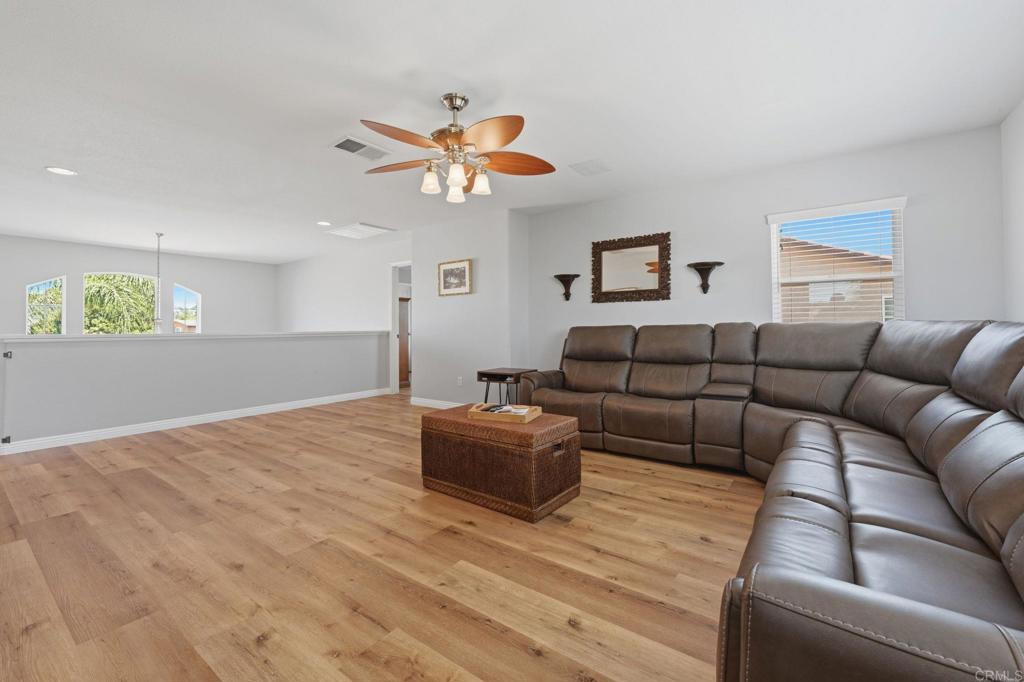 41645 Cypress Point Way Property Photo 31