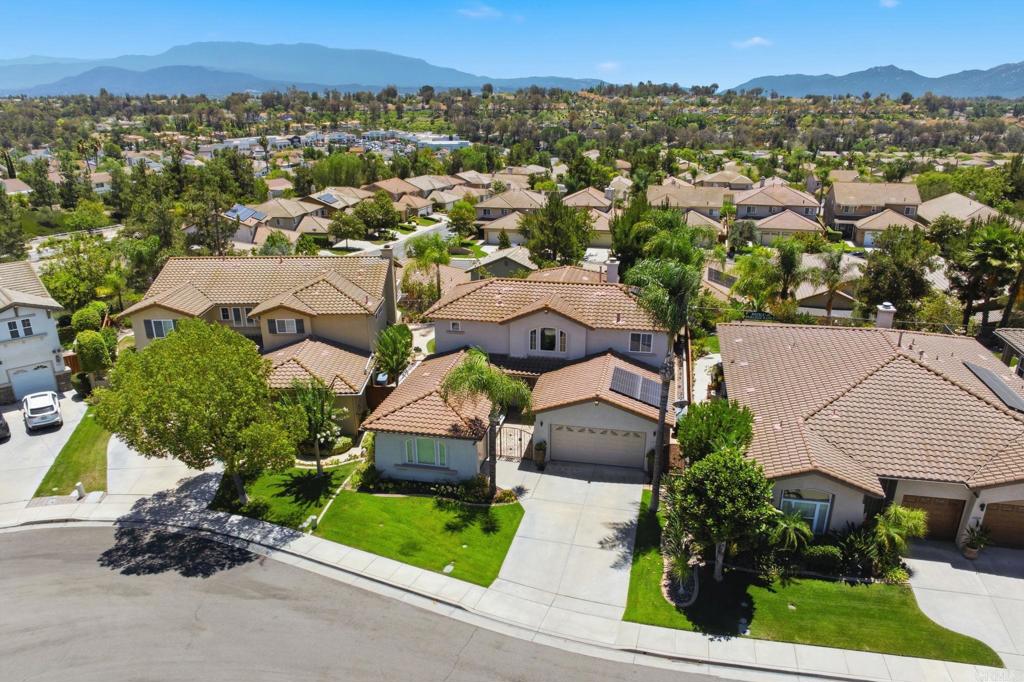 41645 Cypress Point Way Property Photo 45