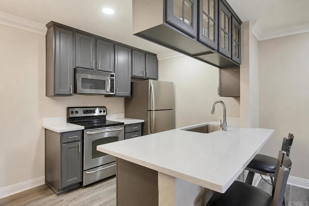 1045 Peach Avenue 8 Property Photo 1