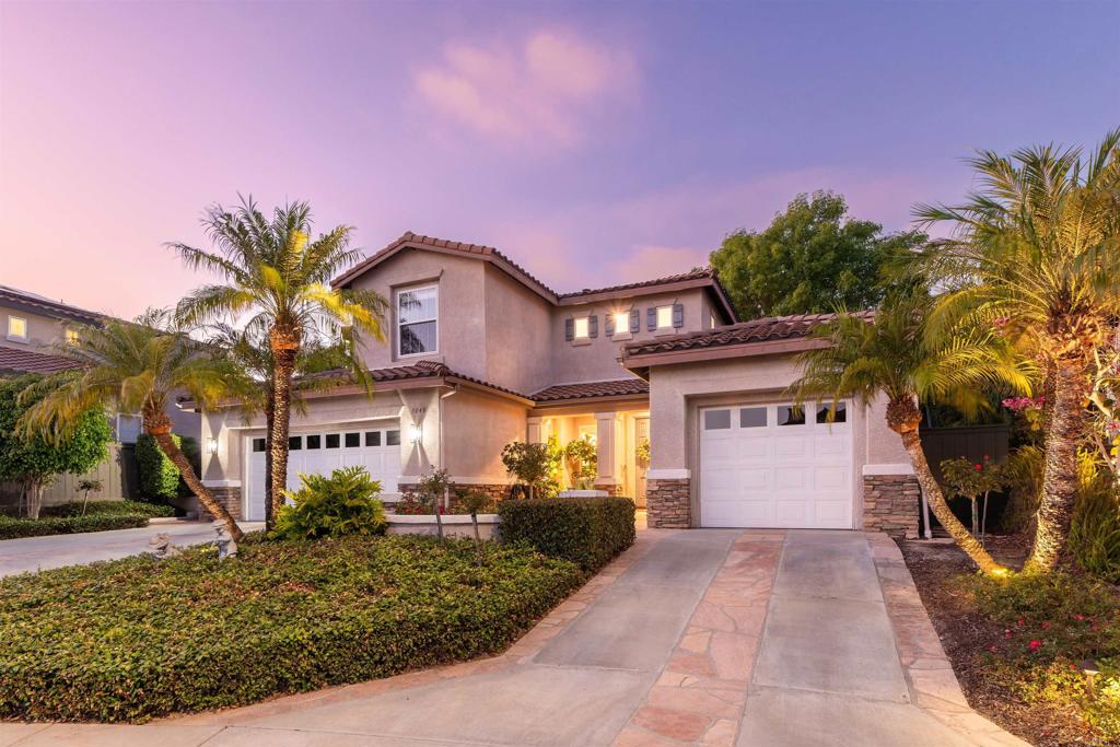 3048 Via Romaza Property Photo