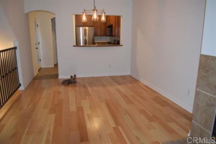 366 Forward Street E Property Photo 4