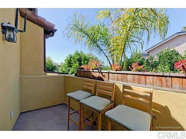 366 Forward Street E Property Photo 27