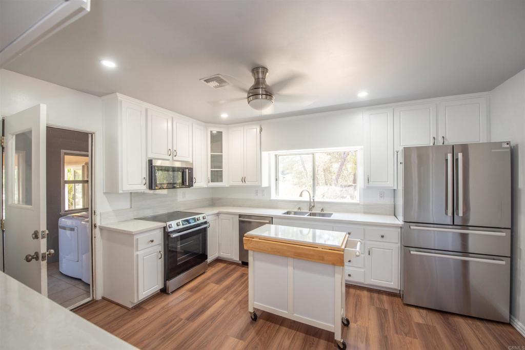 30270 Miller Road Property Photo 13