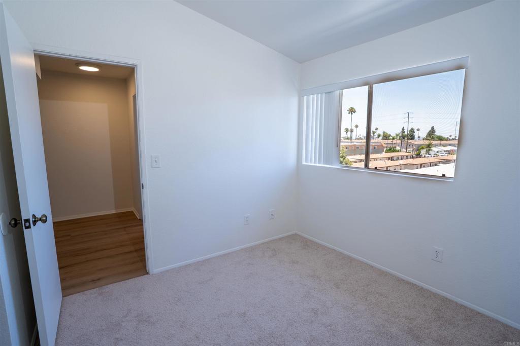 569 E Street 14 Property Photo 42