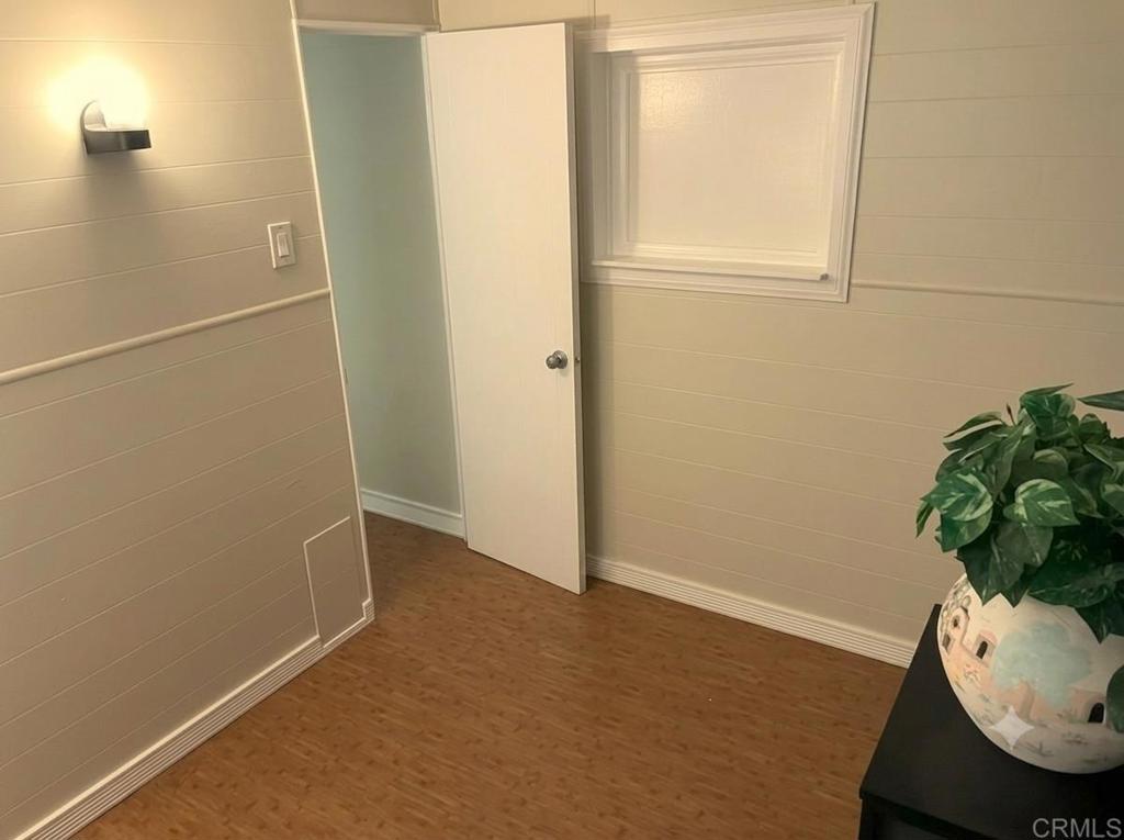 523 N Vulcan Avenue 3 Property Photo 9
