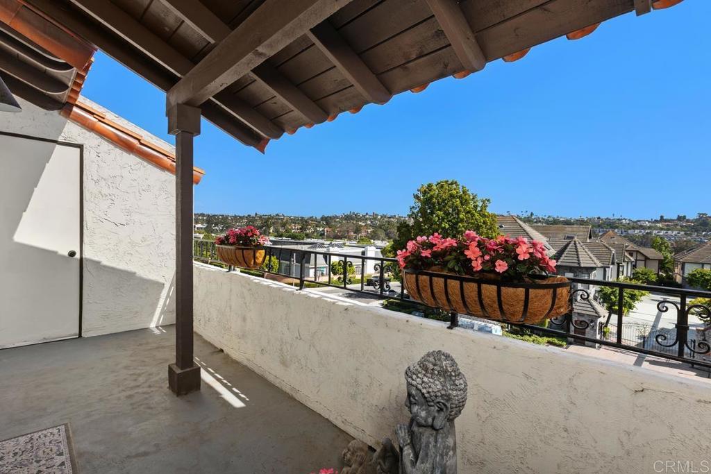 7306 Alicante Road 2 Property Photo 23
