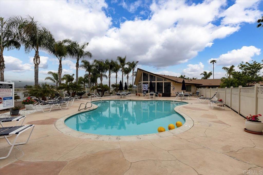 650 S Rancho Santa Fe Road 256 Property Photo 48