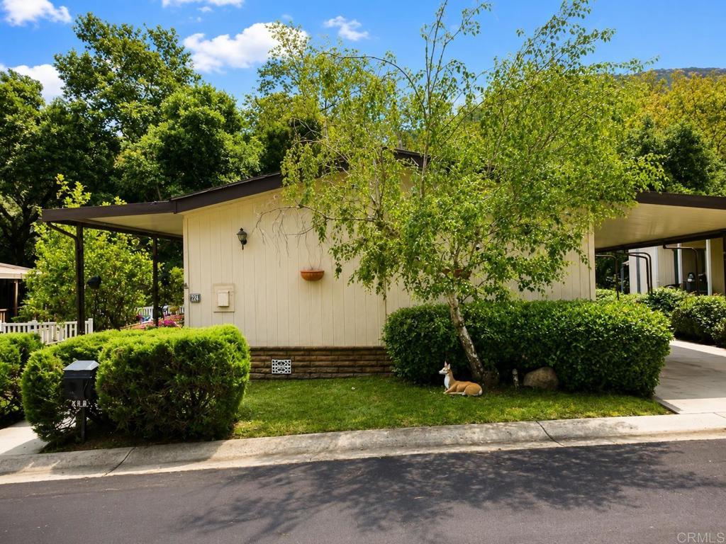 8975 Lawrence Welk Drive 438 Property Photo 1
