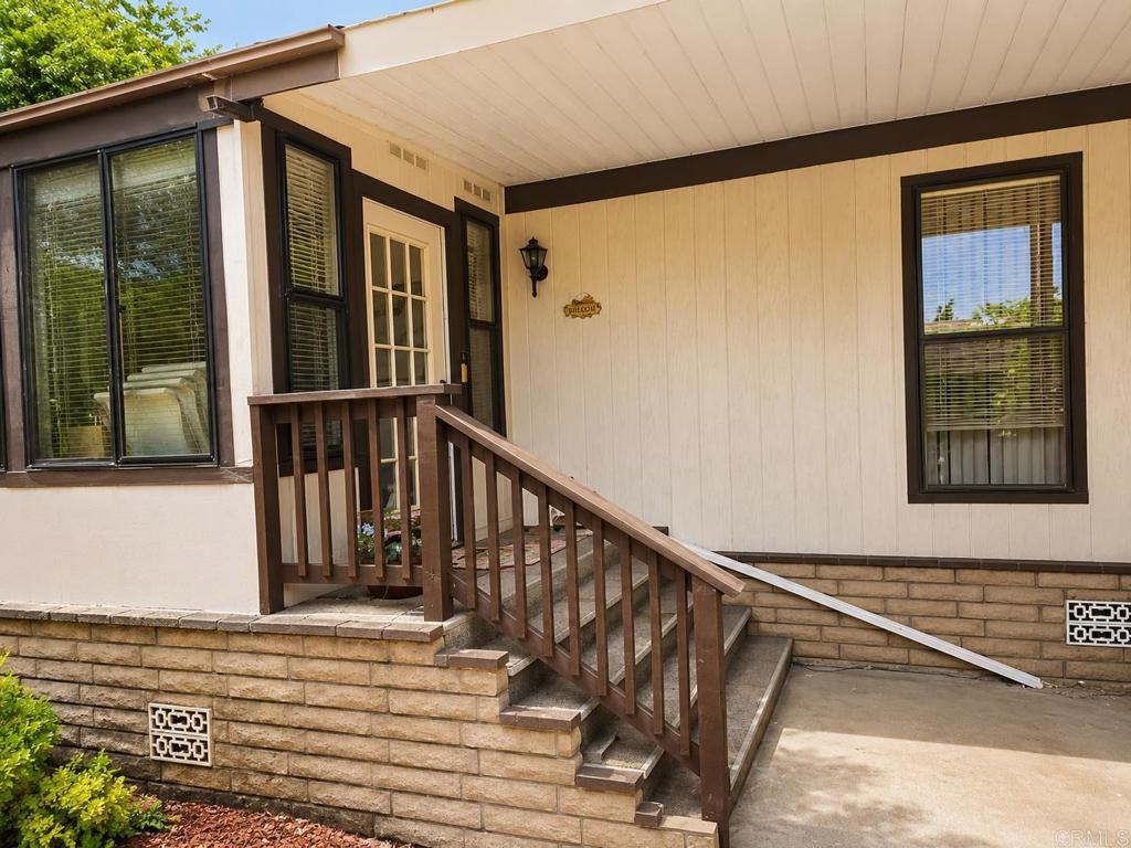 8975 Lawrence Welk Drive 438 Property Photo 6