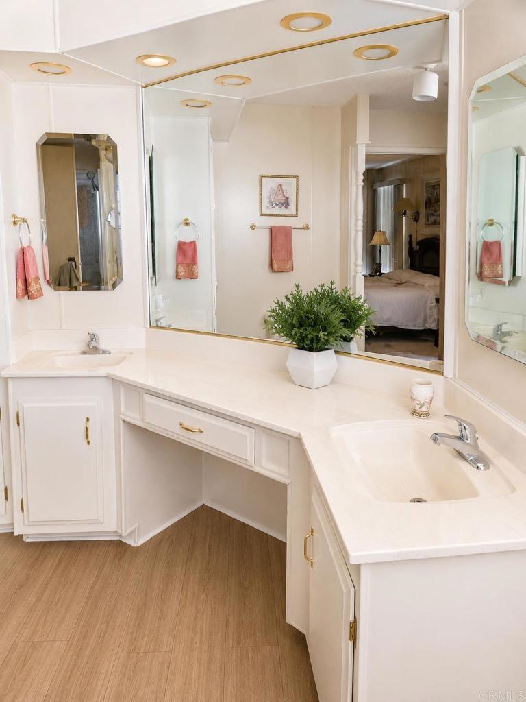 8975 Lawrence Welk Drive 438 Property Photo 26