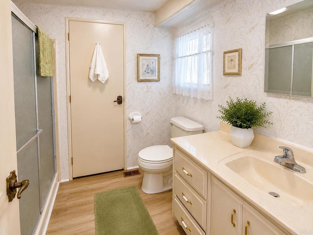 8975 Lawrence Welk Drive 438 Property Photo 27