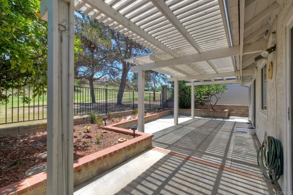 1826 Spyglass Cir Property Photo 25