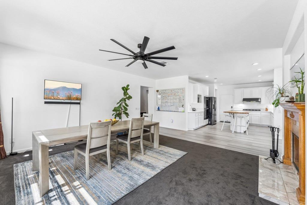 45608 Corte Royal Property Photo 8