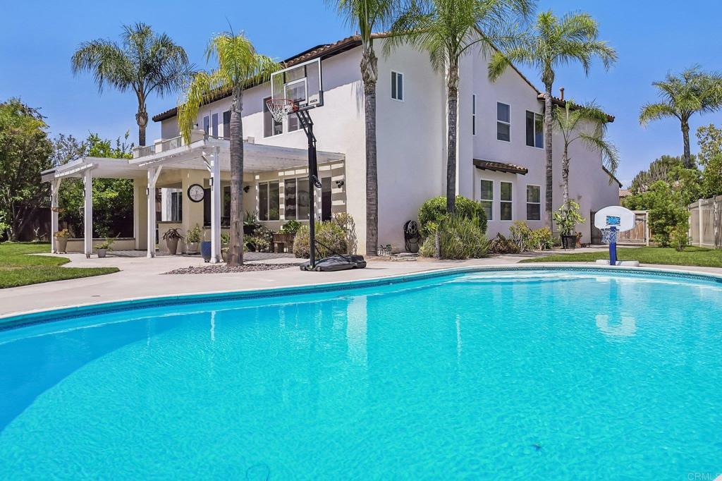45608 Corte Royal Property Photo 10