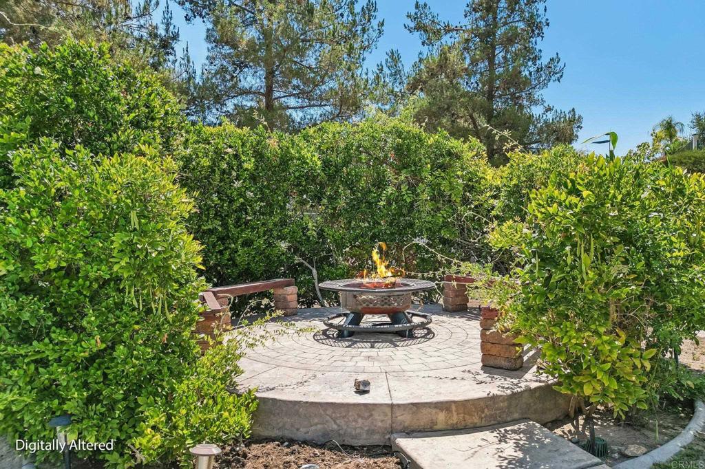 45608 Corte Royal Property Photo 12
